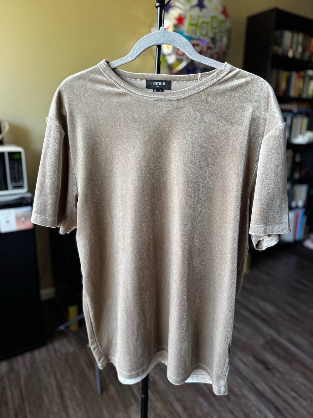 Forever 21 Men's Velvet Crewneck T-Shirt in Taupe Beige